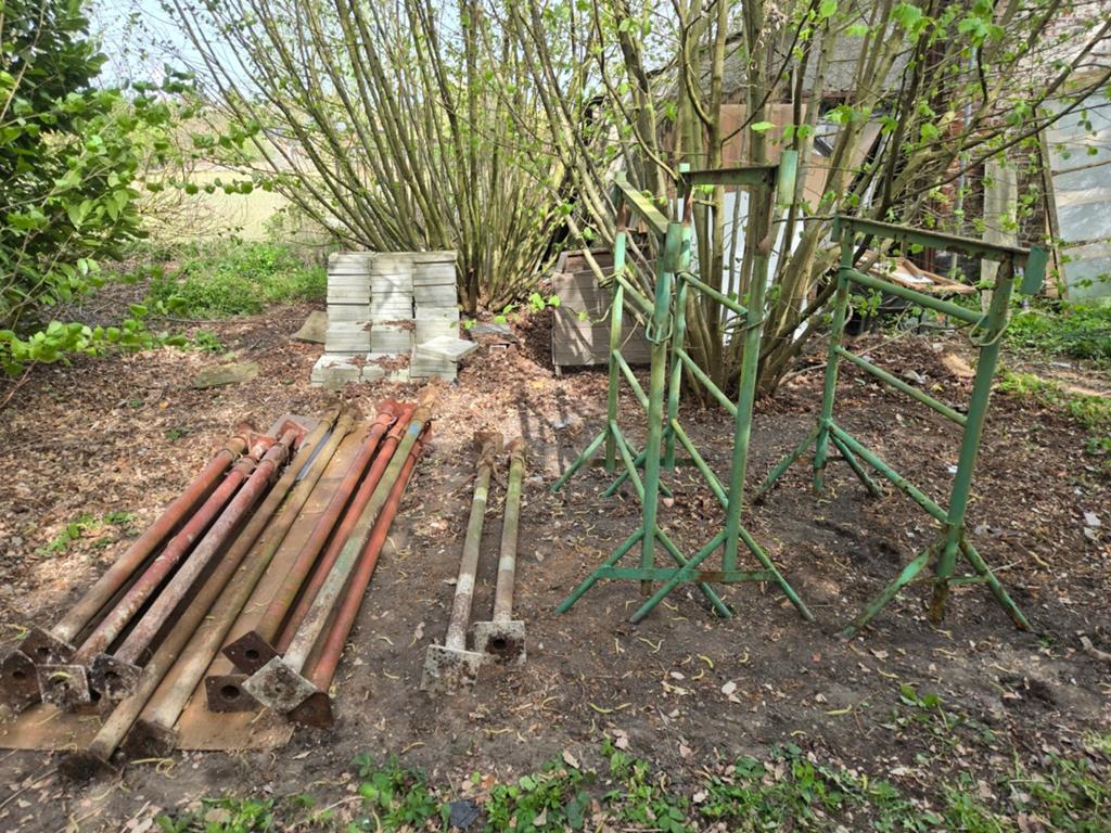 Traiteau de maçon  plus 20 etancon, Enlèvement ou Envoi