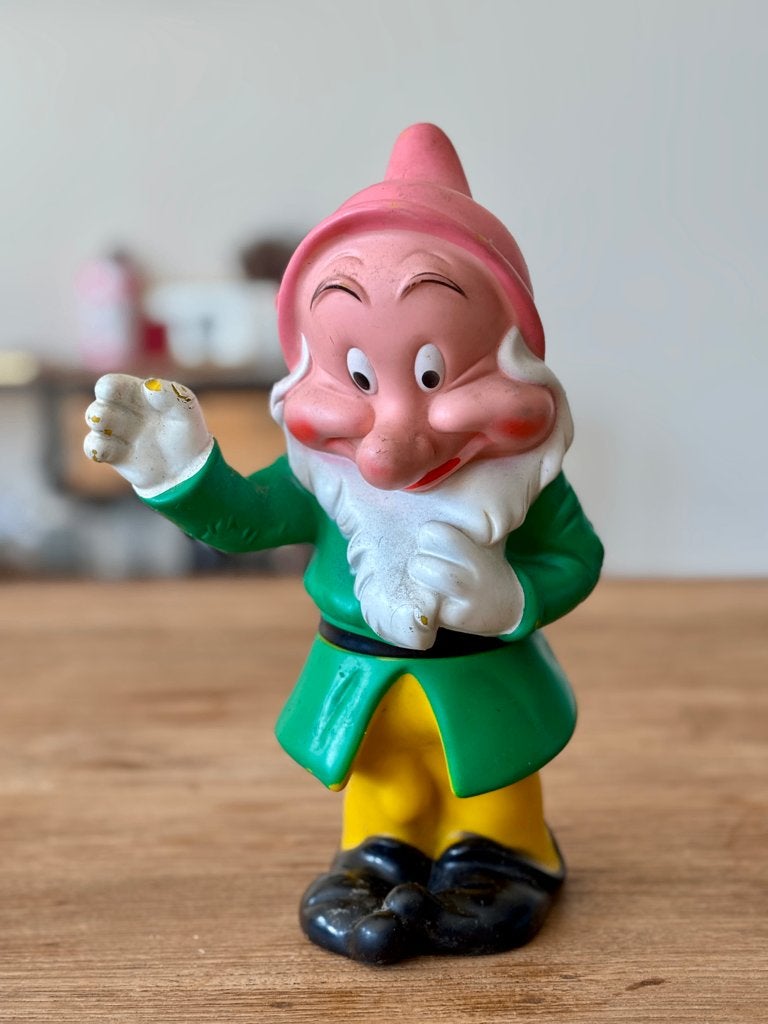 Vintage Walt Disney Sneeuwwitje Bashful Figurine 1973, Verzamelen, Disney, Zo goed als nieuw, Beeldje of Figuurtje, Sneeuwwitje of Doornroosje