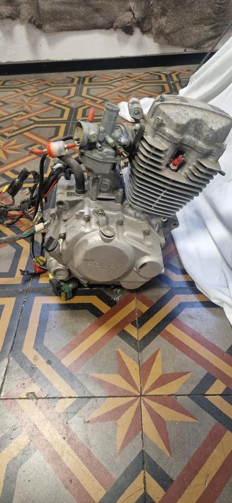 Monteur Honda xl r cg125 jc30e, Enlèvement ou Envoi, Utilisé