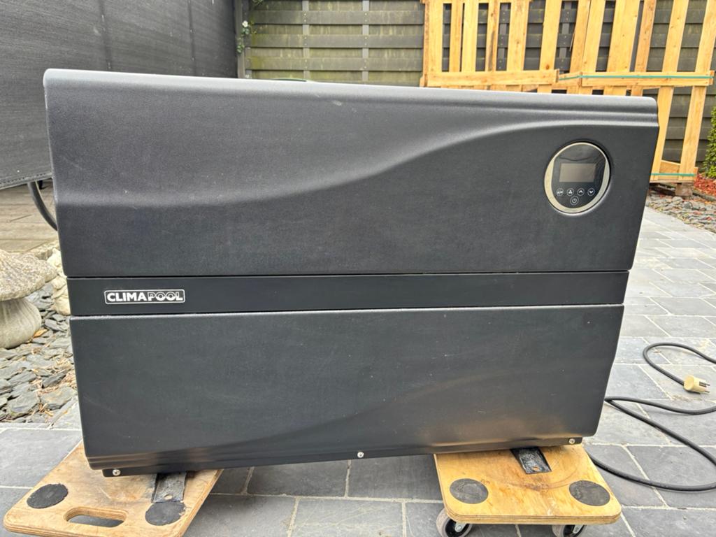Warmte pomp voor zwembad, Ophalen, Zo goed als nieuw, Verwarming