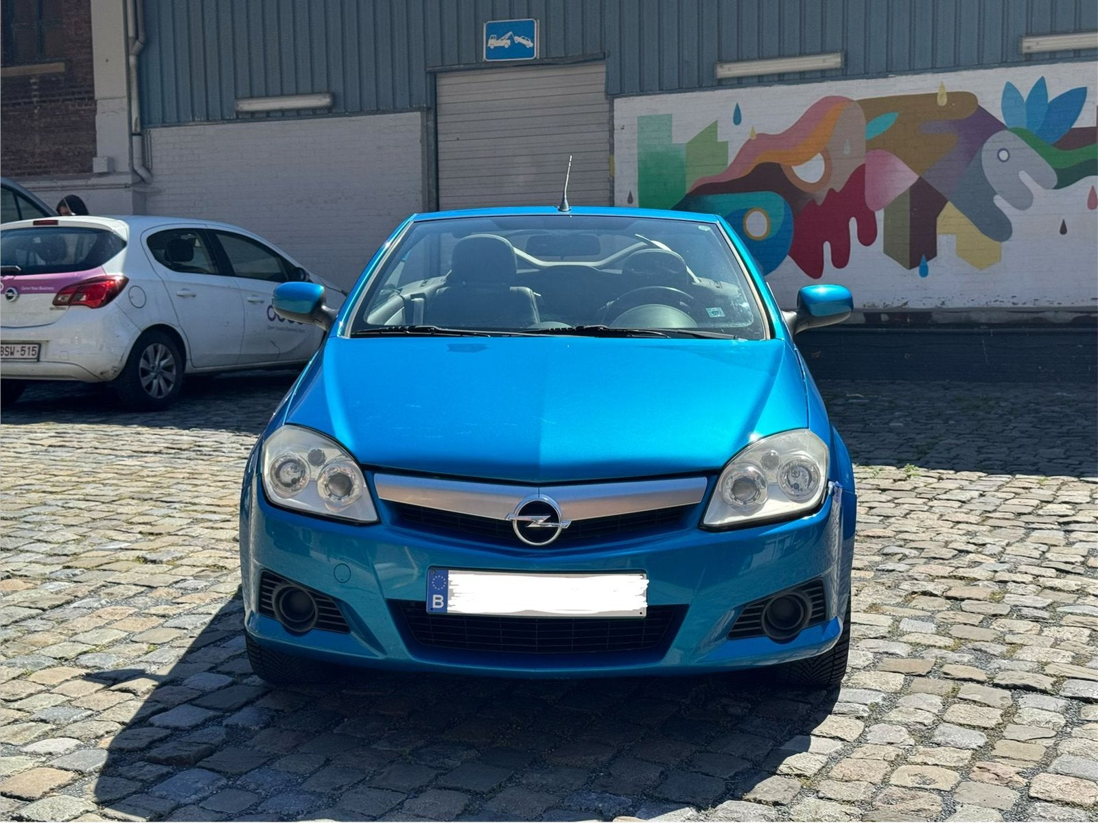 Opel tigra cabriolet 1.4 benzine EURO4 132.000 km/2007, Auto's, Opel, Voorwielaandrijving, Zwart, 4 cilinders, Cabriolet