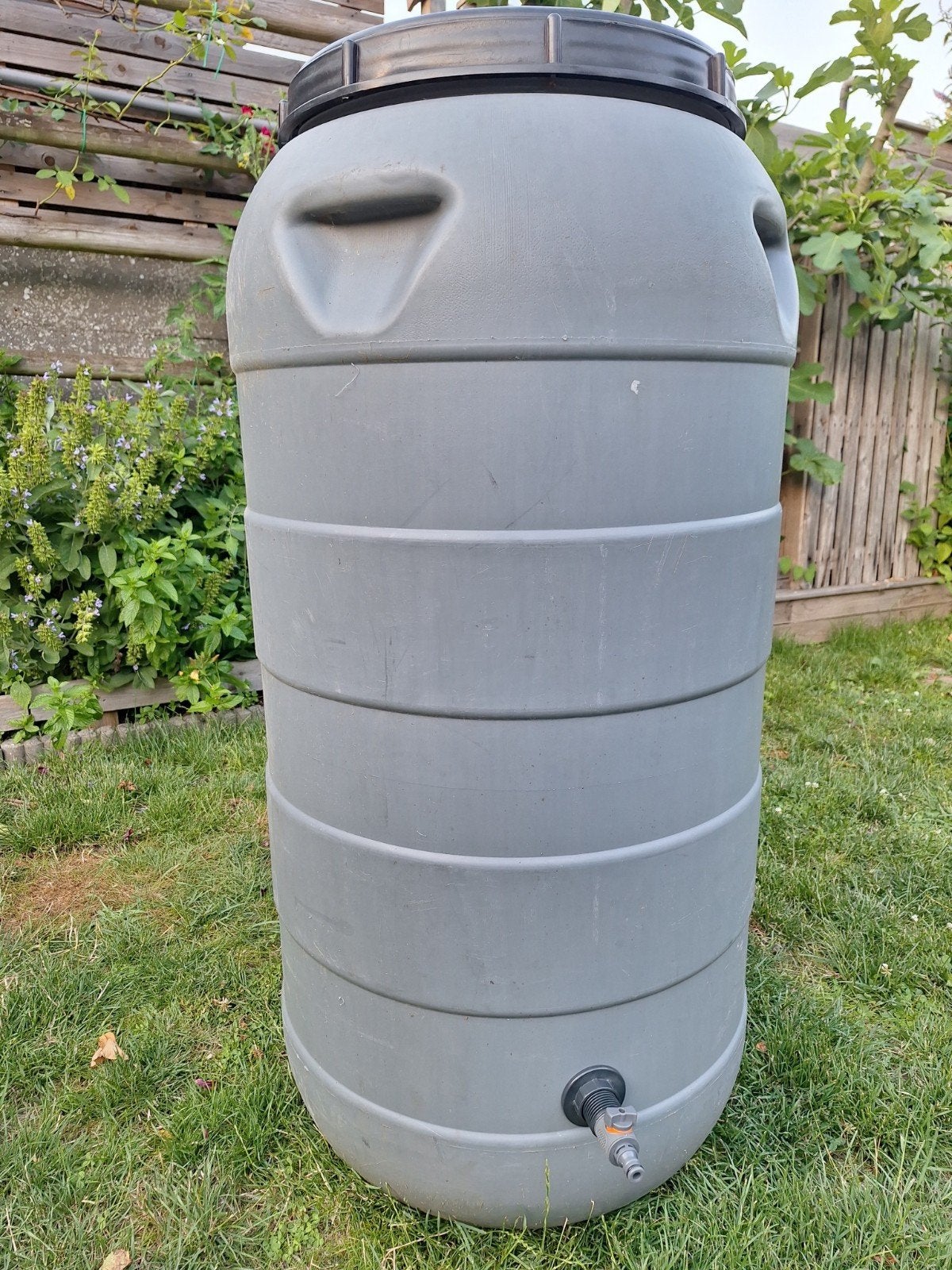Tonneau /réservoir eau de pluie 260l, avec robinet., Enlèvement, Avec robinet