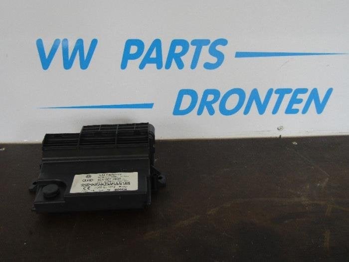 Ordinateur de bord d'un Audi A8, Autos : Pièces & Accessoires, -, 3 mois de garantie, Audi, Utilisé