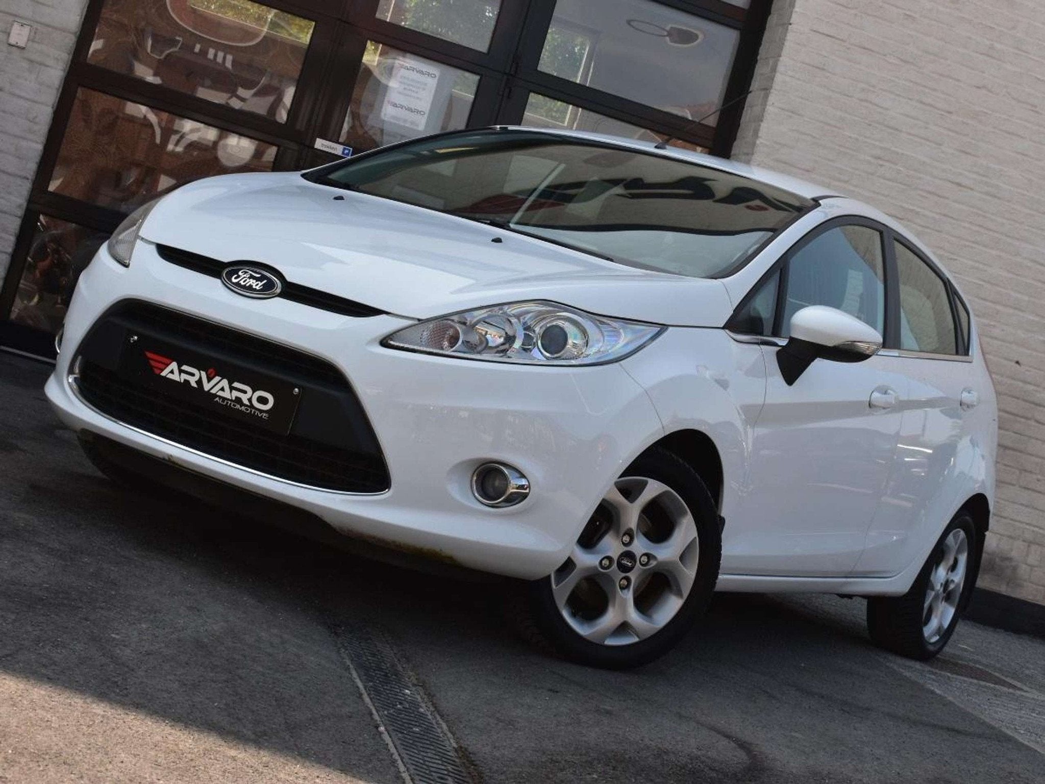 Ford Fiesta 1.25i Titanium / Xenon / Trekhaak / Airco / PDC, 1242 cm³, Euro 5, Achat, Entreprise