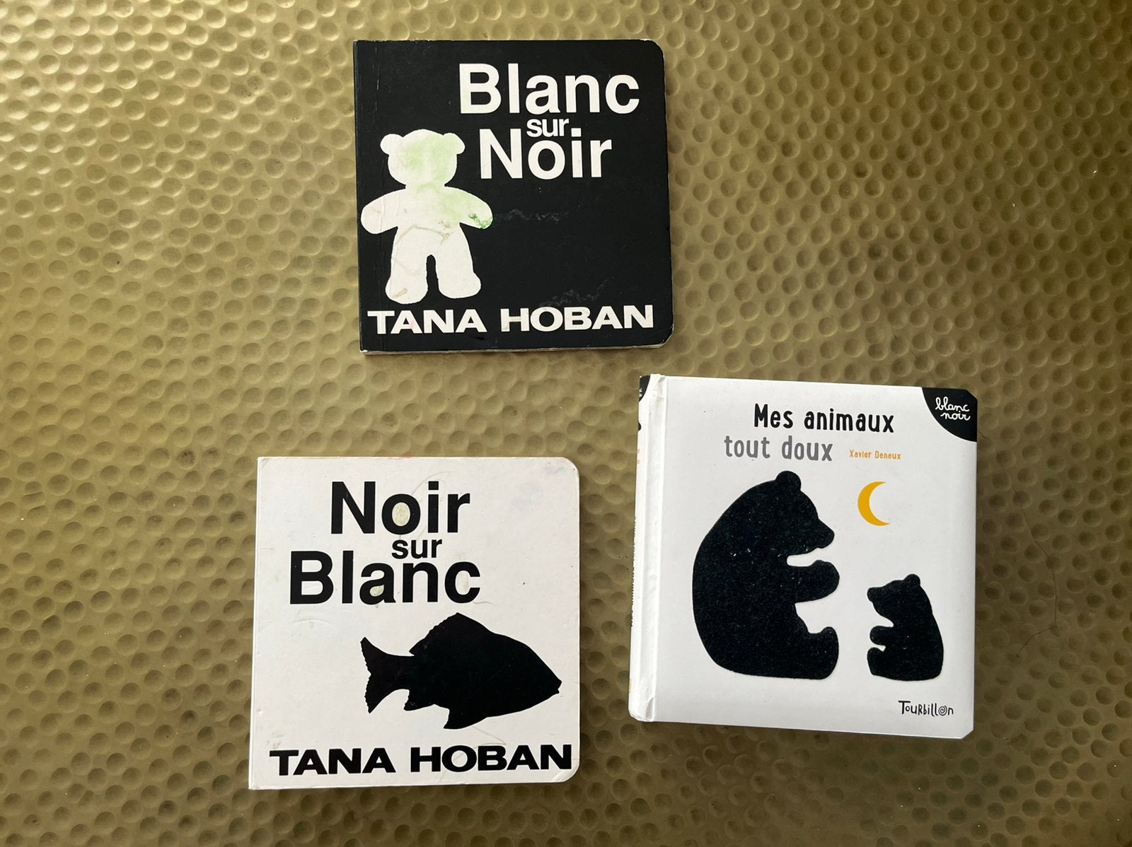Lot de 3 livres noir et blanc pour bébé, Livres, Enlèvement ou Envoi, Utilisé, Éducation jusqu'à 6 ans