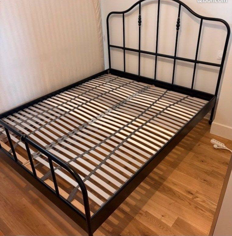 Sagstua Ikea bed 160x200cm zwart metaal, Ophalen, Tweepersoons, Zwart
