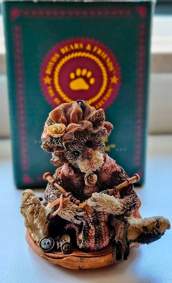 Boyds Bears Cookie Catberg Knittin' Kitten, Ophalen of Verzenden, Nieuw, Beeldje, Overige merken