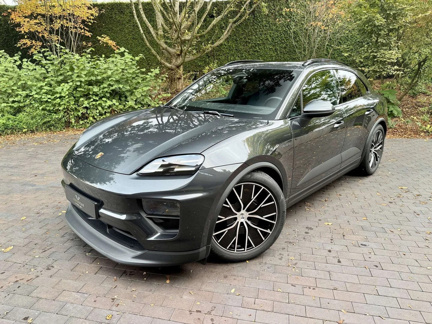 Porsche Macan 4 EV 100 kWh/Massage/Stoelventilatie/BOSE/Pano, Automaat, Gebruikt, 408 pk, Leder