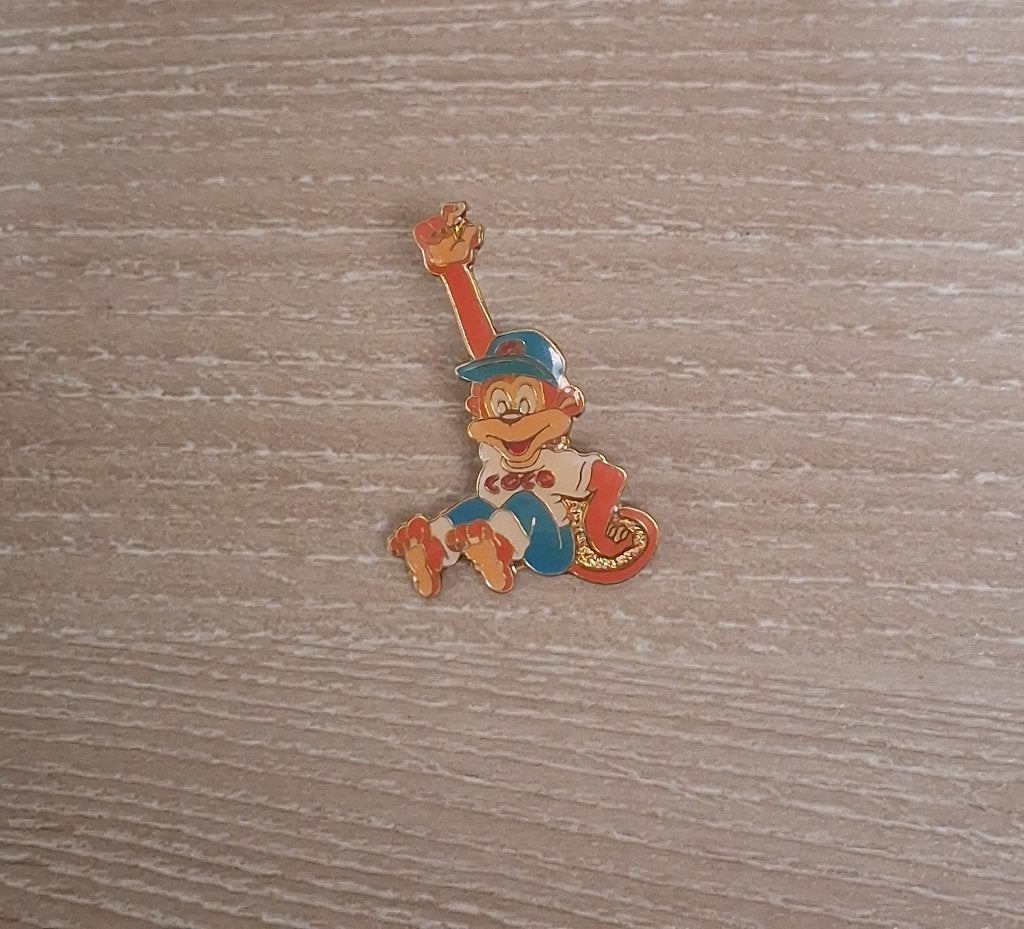 PIN - KELLOGG'S - COCO - AAP - SINGE, Envoi, Utilisé, Marque, Insigne ou Pin's