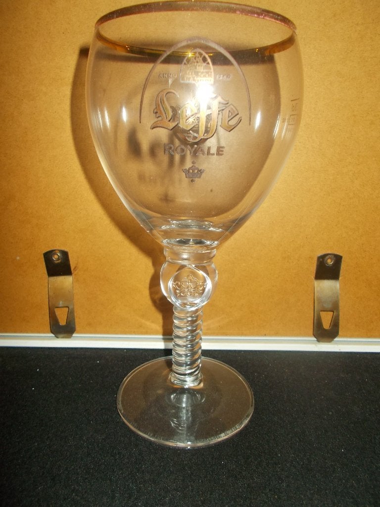 LEFFE - Abdijbierglas 'ROYALE' op voet - 2012 - INTERBREW, Ophalen, Zo goed als nieuw, Glas of Glazen, Leffe