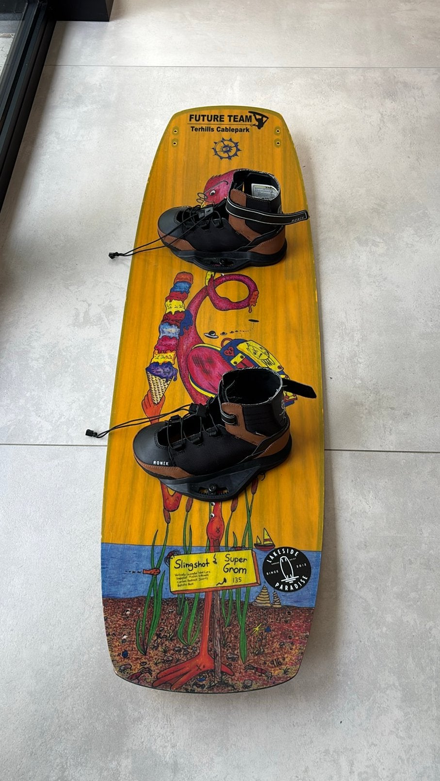 Slingshot Super Grom Wakeboard 2020, Ophalen, Zo goed als nieuw, Board