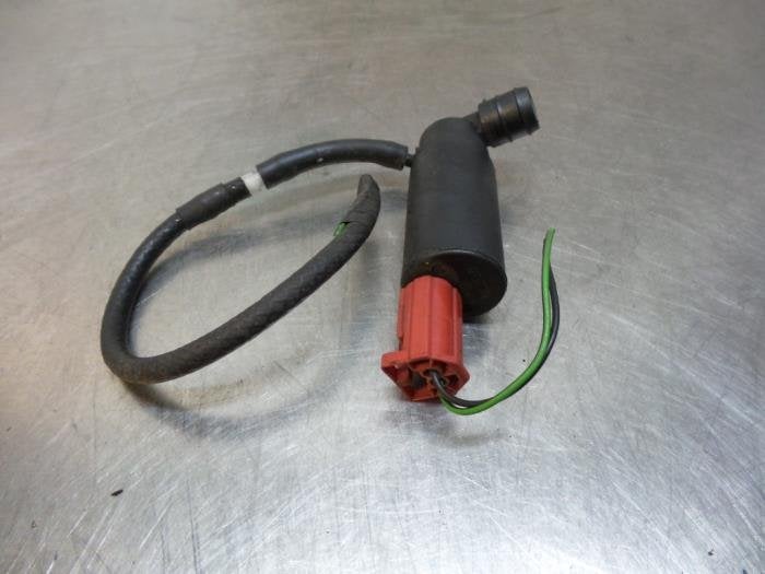 Ruitensproeierpomp voor van een Landrover Freelander, -, -, Ophalen of Verzenden, -