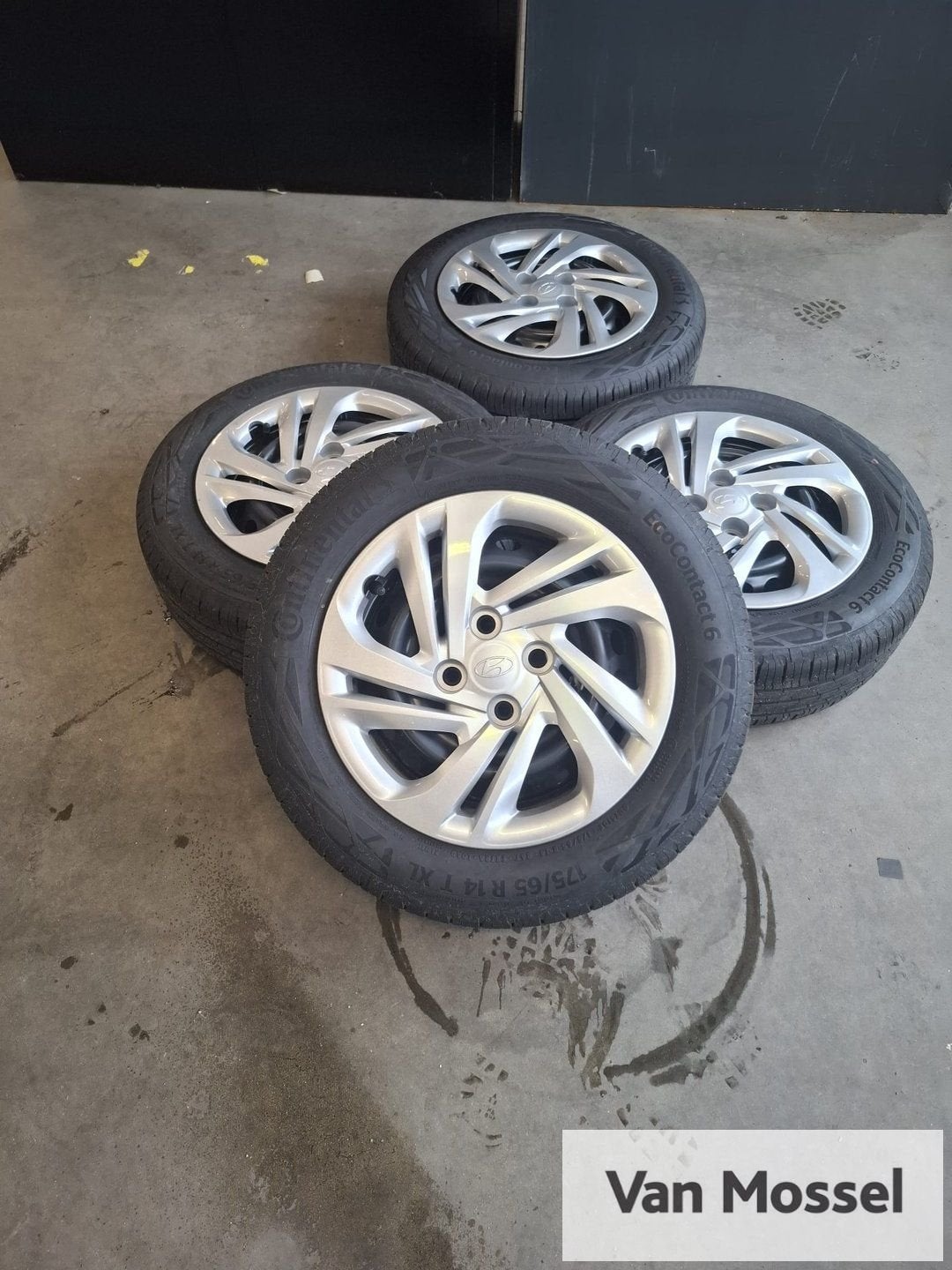 Hyundai I10 Continental Ecocontact 6 175/65/R14 86T, 14 inch, Gebruikt, -, 175 mm
