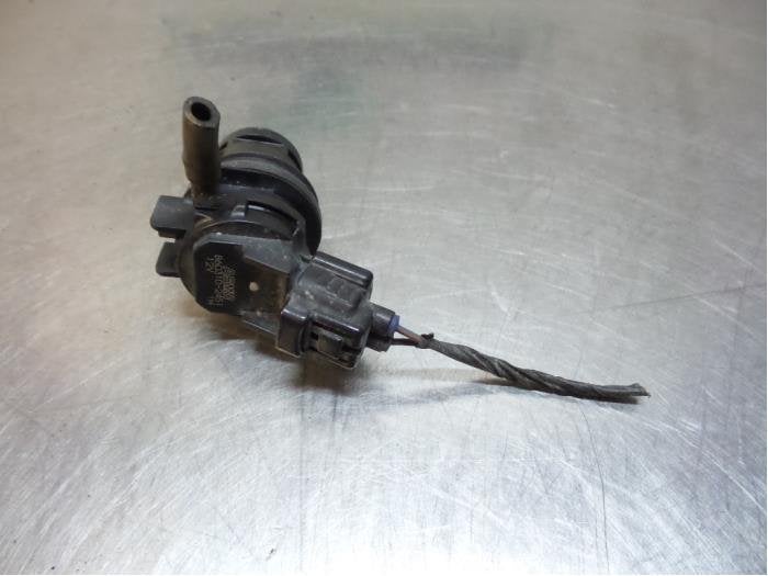 Ruitensproeierpomp voor van een Mazda 6 (6 02-), Gebruikt, -, -, Ophalen of Verzenden