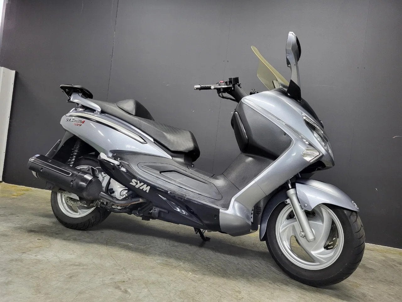 SYM GTS 250i (A2) (année de construction 2009), Motos, Scooter, Entreprise, 12 à 35 kW, Sym