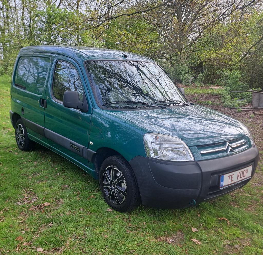 Citroën Berlingo: 95.000km+airco+jaar garantie+groot nazicht, Auto's, Voorwielaandrijving, Stof, 4 cilinders, Handgeschakeld