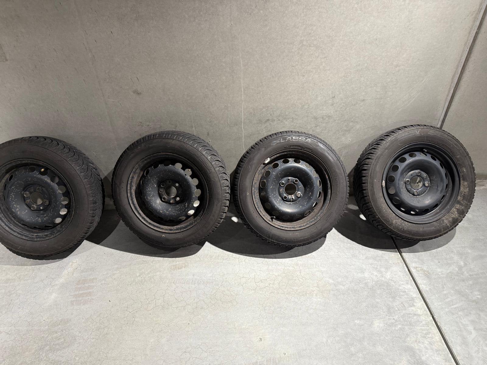 Jantes en taule 14 pouces pneus hiver, Autos : Pièces & Accessoires, Pneus & Jantes, 14 pouces, Pneus et Jantes, Pneus hiver, 175 mm