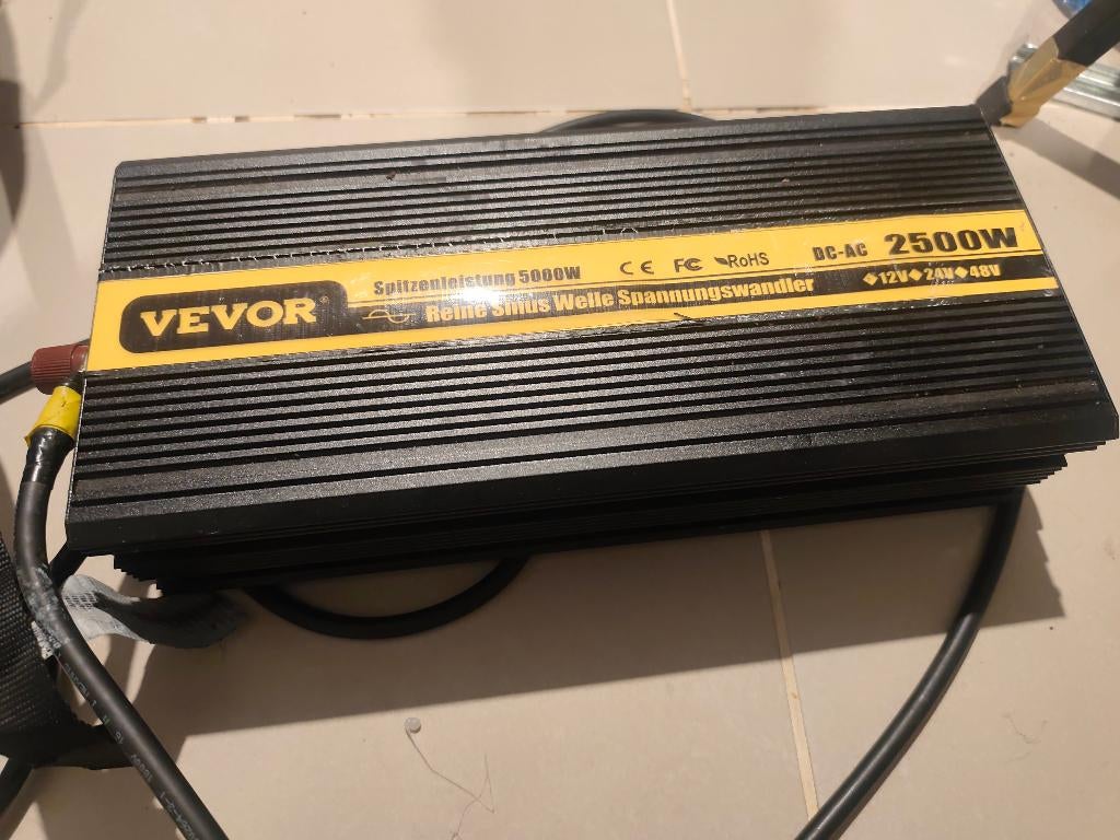 Convertisseur 12v-220v 2500-5000watts, Enlèvement, Comme neuf