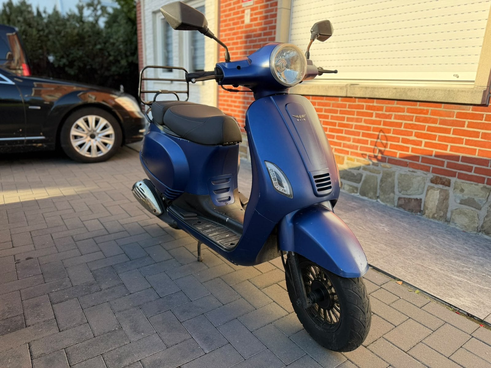 Vespa look scooter A-klasse, Fietsen en Brommers, Ophalen, Zo goed als nieuw