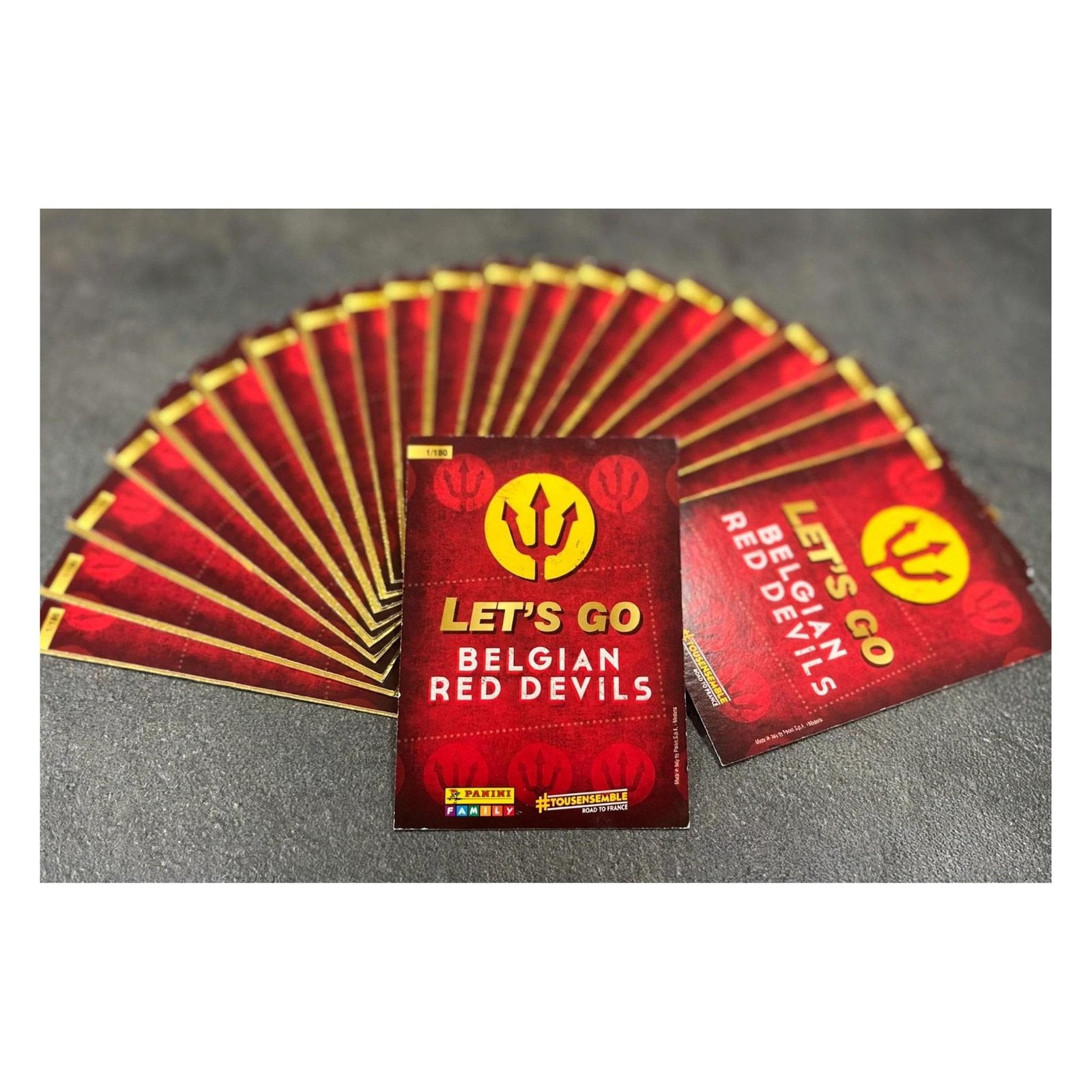 Lot de 111 cartes Panini Let's Go Belgian Red Devils, Collections, Collections Autre, Enlèvement ou Envoi, Utilisé