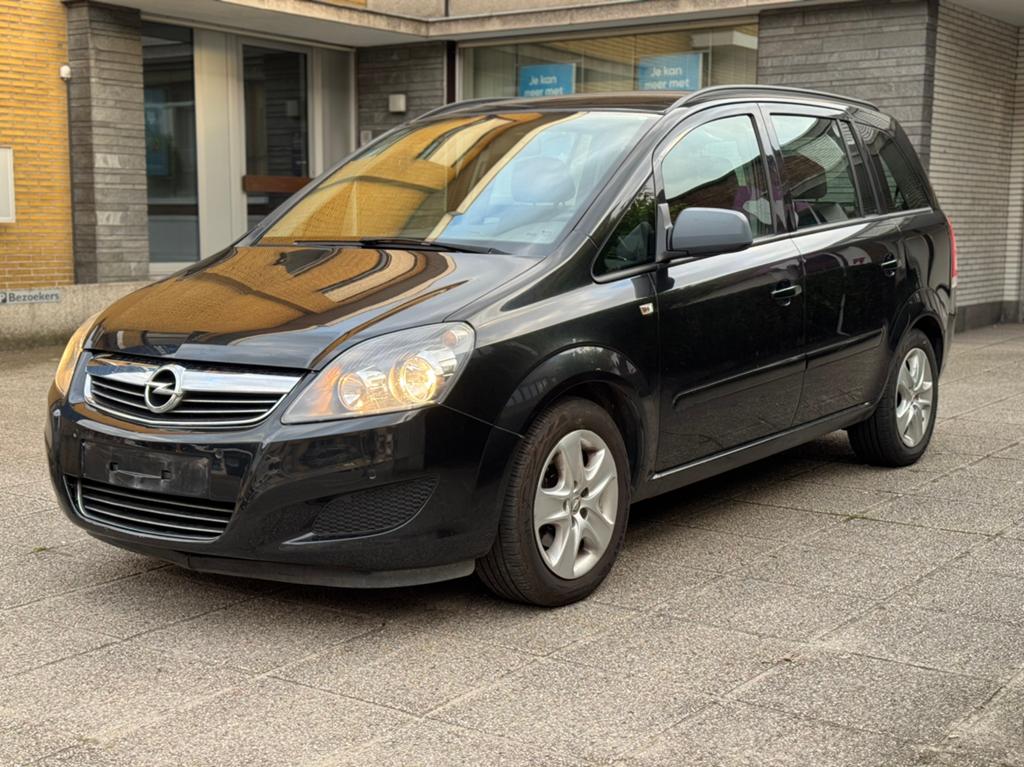 OPEL ZAFIRA/1.6 ESSENCE/7 PLACES !, Autos, Euro 5, Boîte manuelle, Entretenue par le concessionnaire, Noir