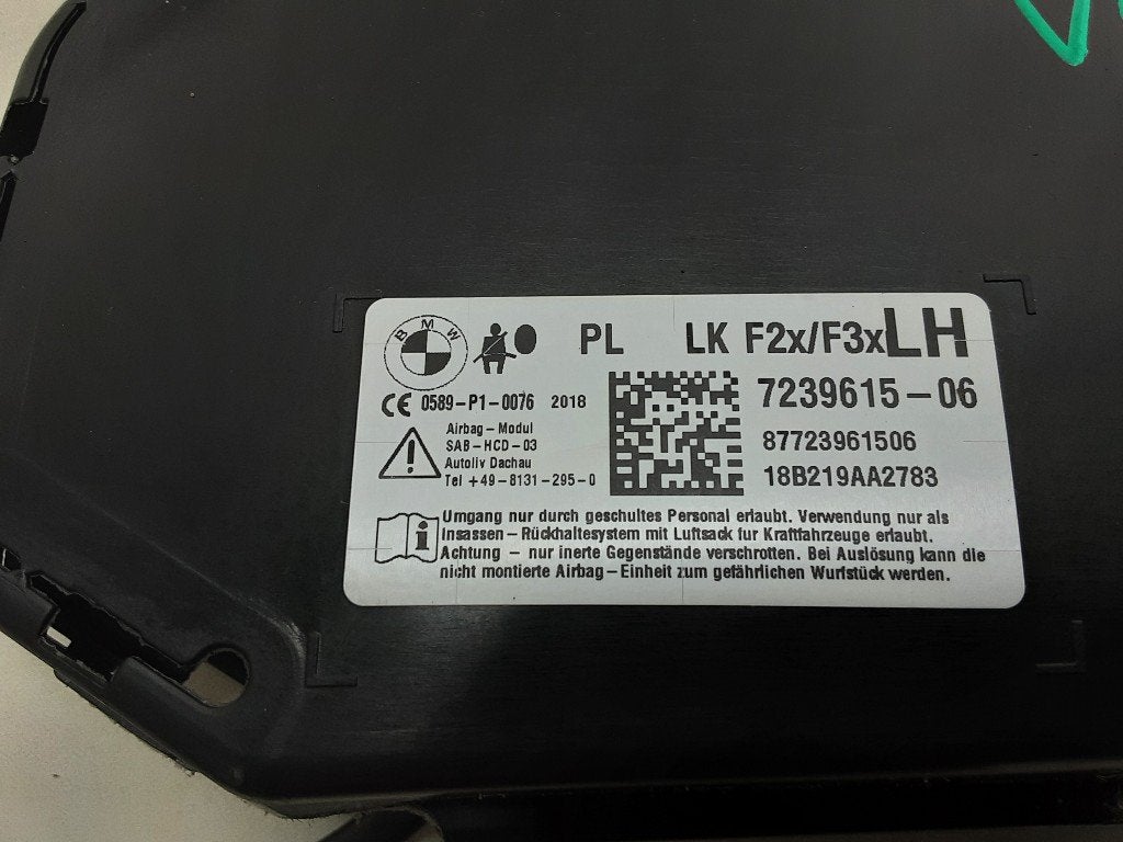AIRBAG SIÈGE AVANT GAUCHE BMW 1 serie (F20) (723961506), Mevr. I. Hauben, Utilisé, BMW, Rue de l'Espoir 34 34
4030  GRIVEGNÉE, BE