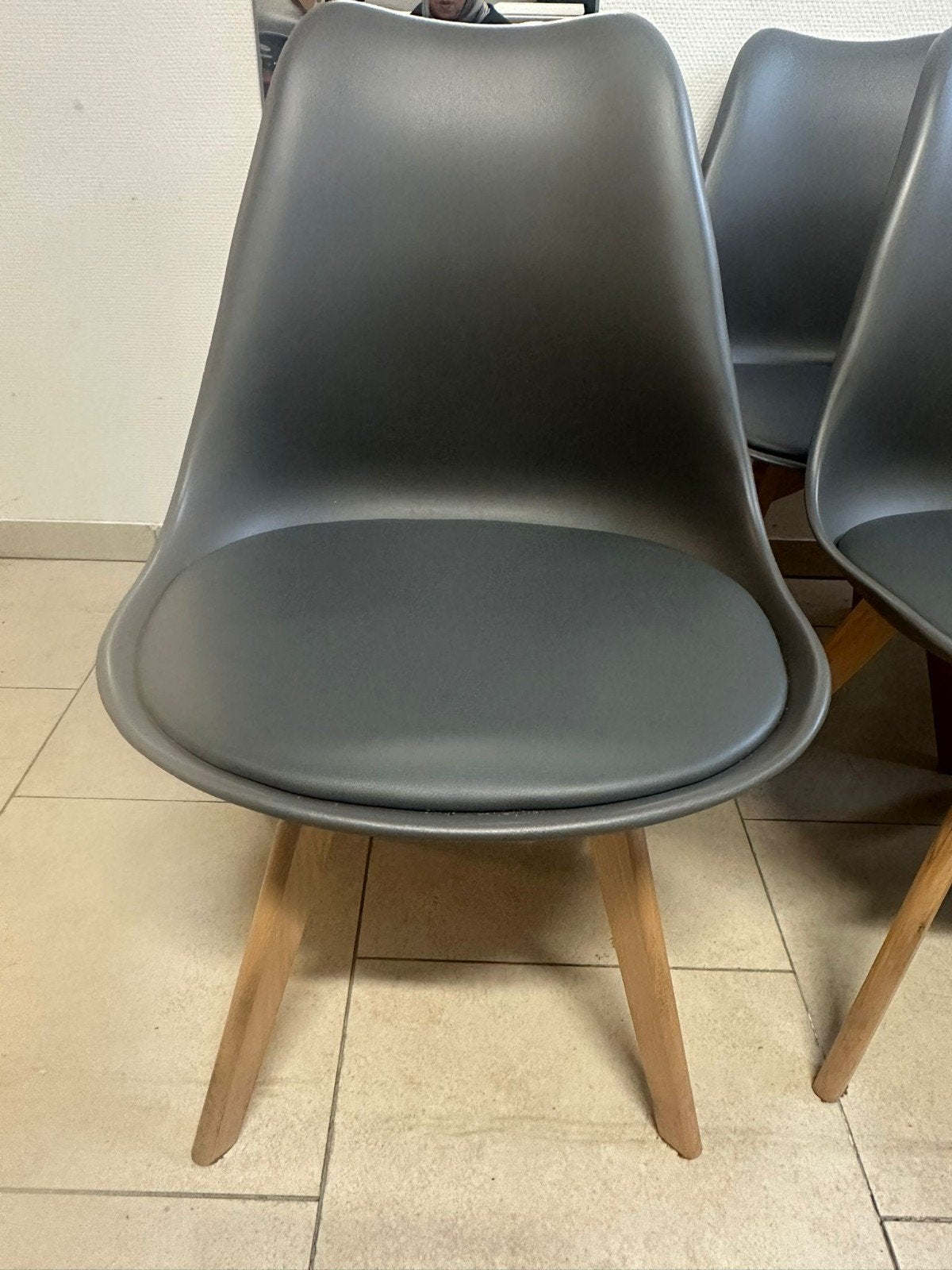 10 stoelen, Huis en Inrichting, Ophalen, Zo goed als nieuw