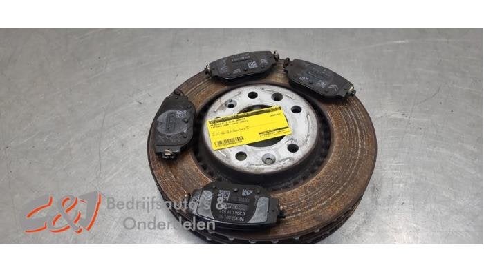 Disque + plaquette de frein arrière d'un Citroen Jumpy, Autos : Pièces & Accessoires, -, 3 mois de garantie, Utilisé, -