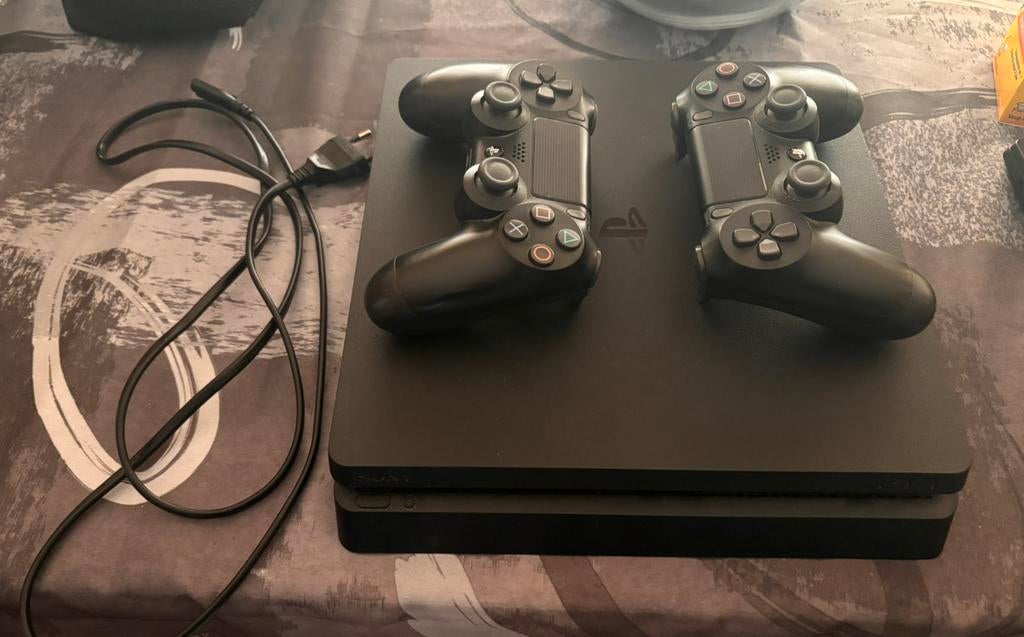 Playstation 4 + 2 consoles + kabel, Enlèvement ou Envoi