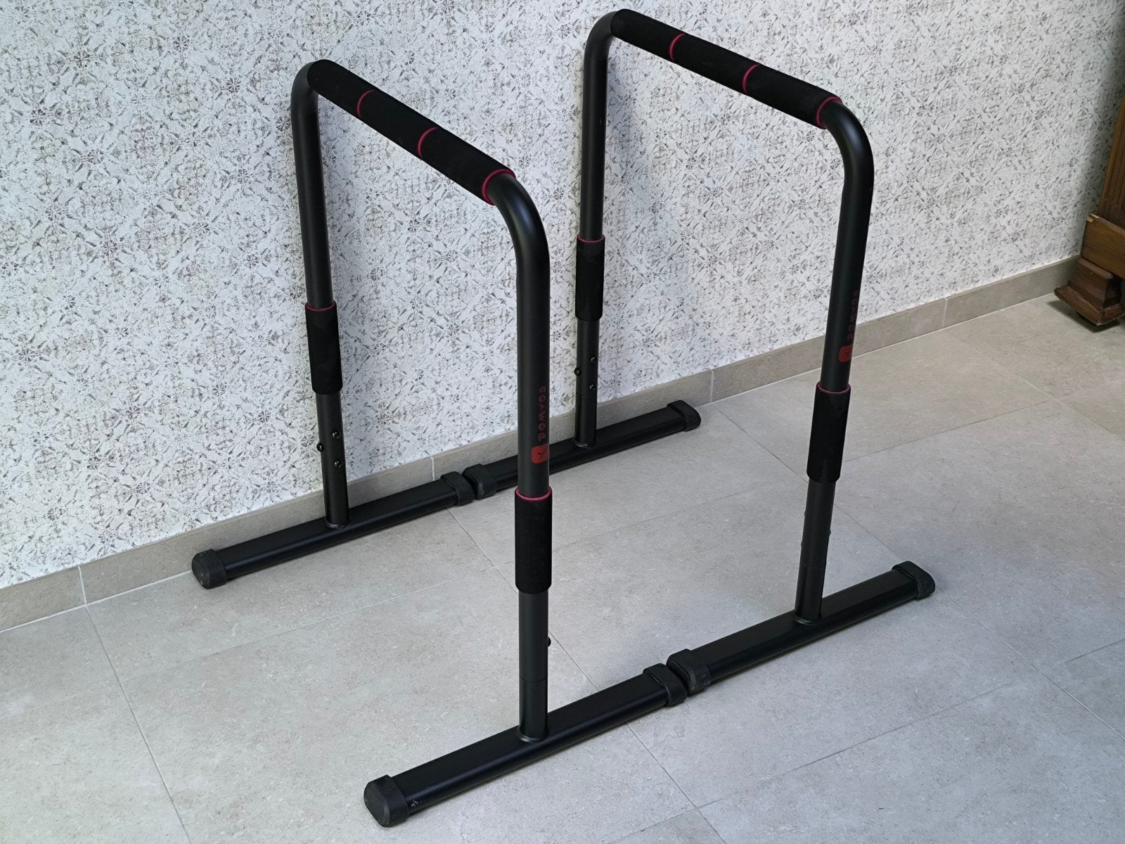 Domyos 100 Training Station 100. barres a dips (Bon etat), Enlèvement, Utilisé, Bras