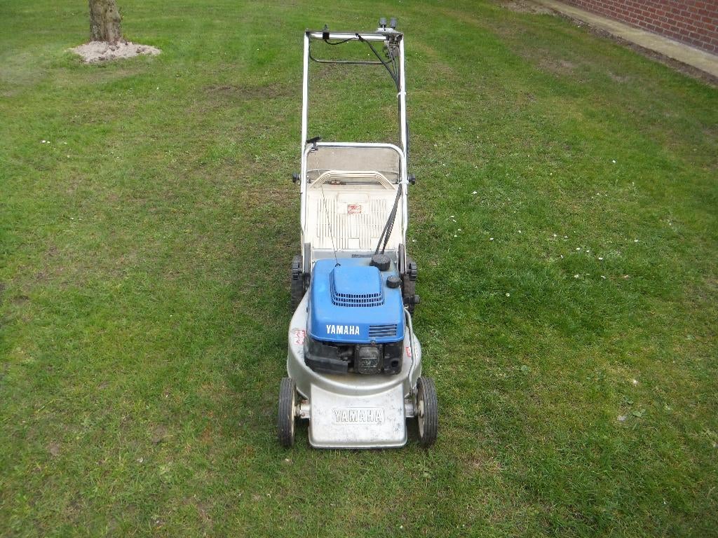 grasmachine, Jardin & Terrasse, Tondeuses à gazon, Utilisé, Tondeuses à gazon à essence, 50 cm ou plus, Tondeuse rotative, Sac de ramassage