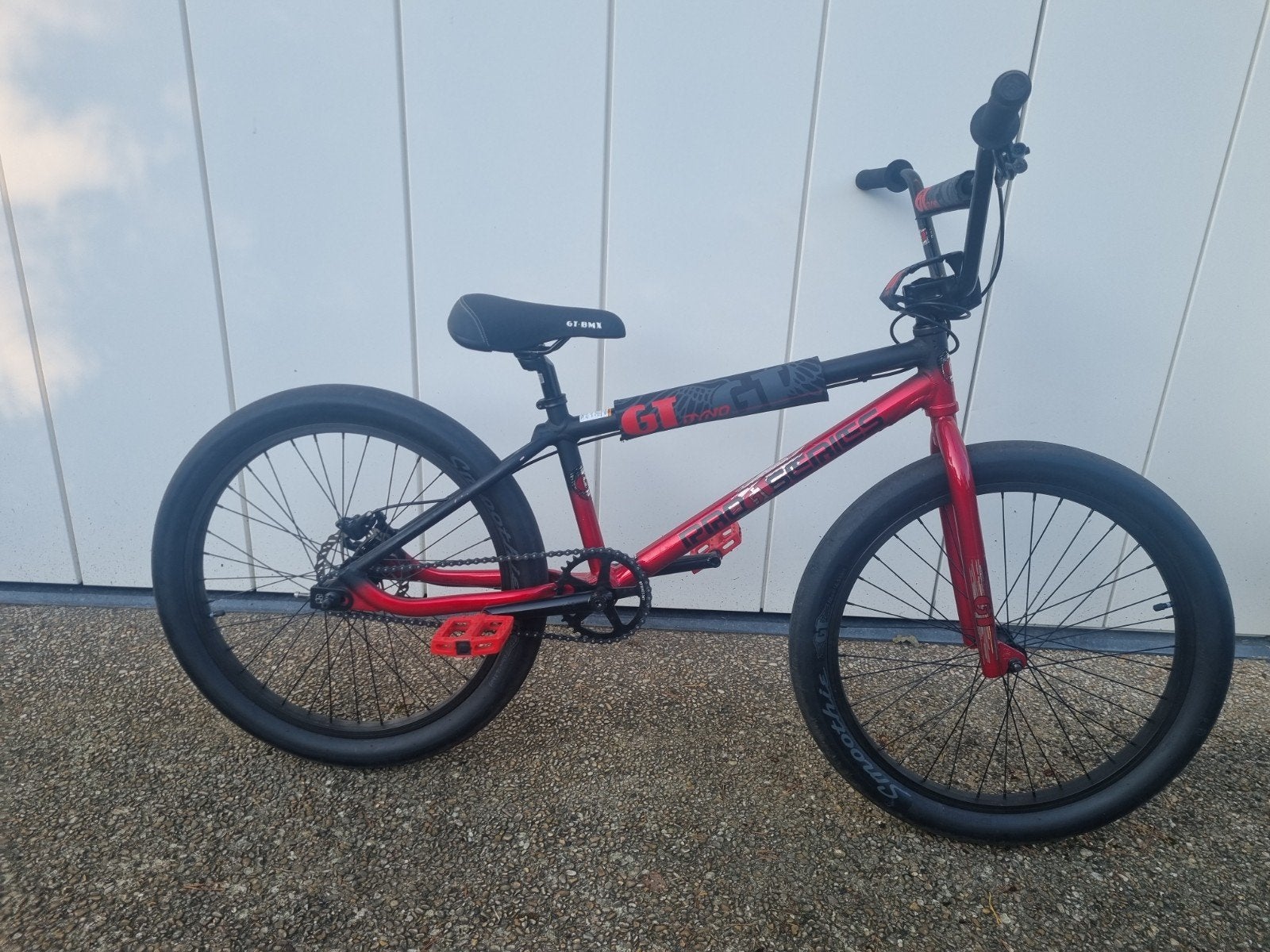 GT Dyno Heritage Pro Series 24 inch Wheelie Bike / BMX –red, Fietsen en Brommers, Ophalen, 24 inch of meer, Aluminium, Zo goed als nieuw