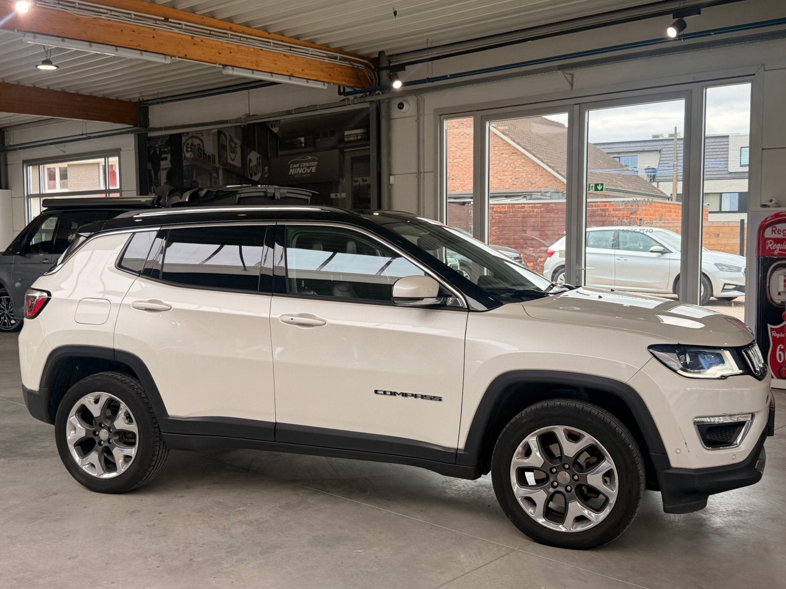 JEEP COMPASS, Auto's, Automaat, 4 deurs, 4 cilinders, Wit