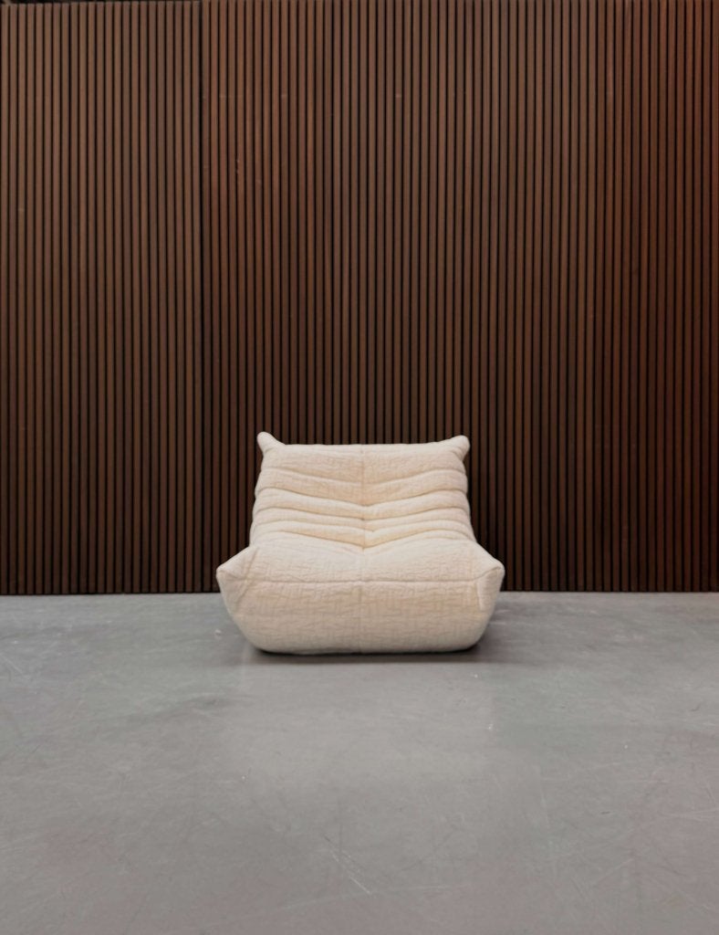 Ligne Roset Togo Fireside Chair eenzits | Pierre Frey, Ophalen of Verzenden
