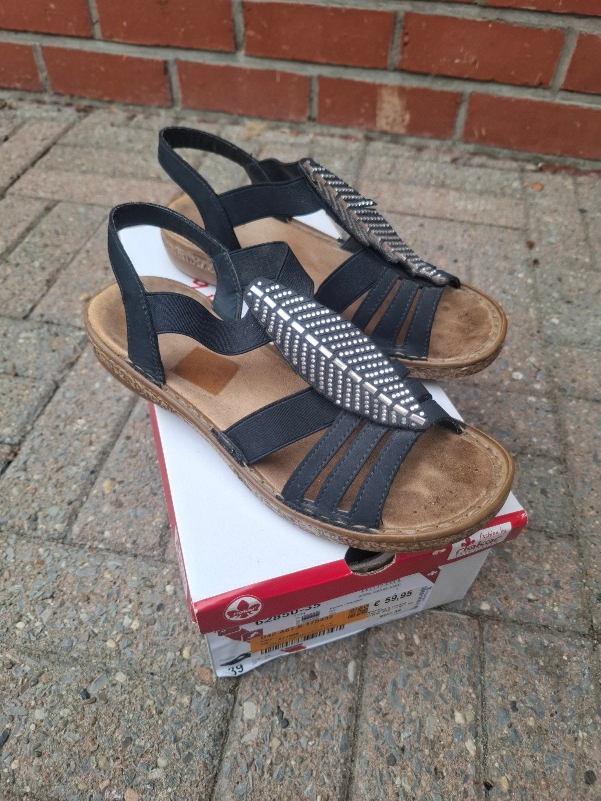 Sandalen maat 37 merk Rieker, Ophalen