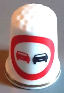 dés a coudre serie panneau de signalisation (3), Enlèvement ou Envoi, Comme neuf, Porcelaine