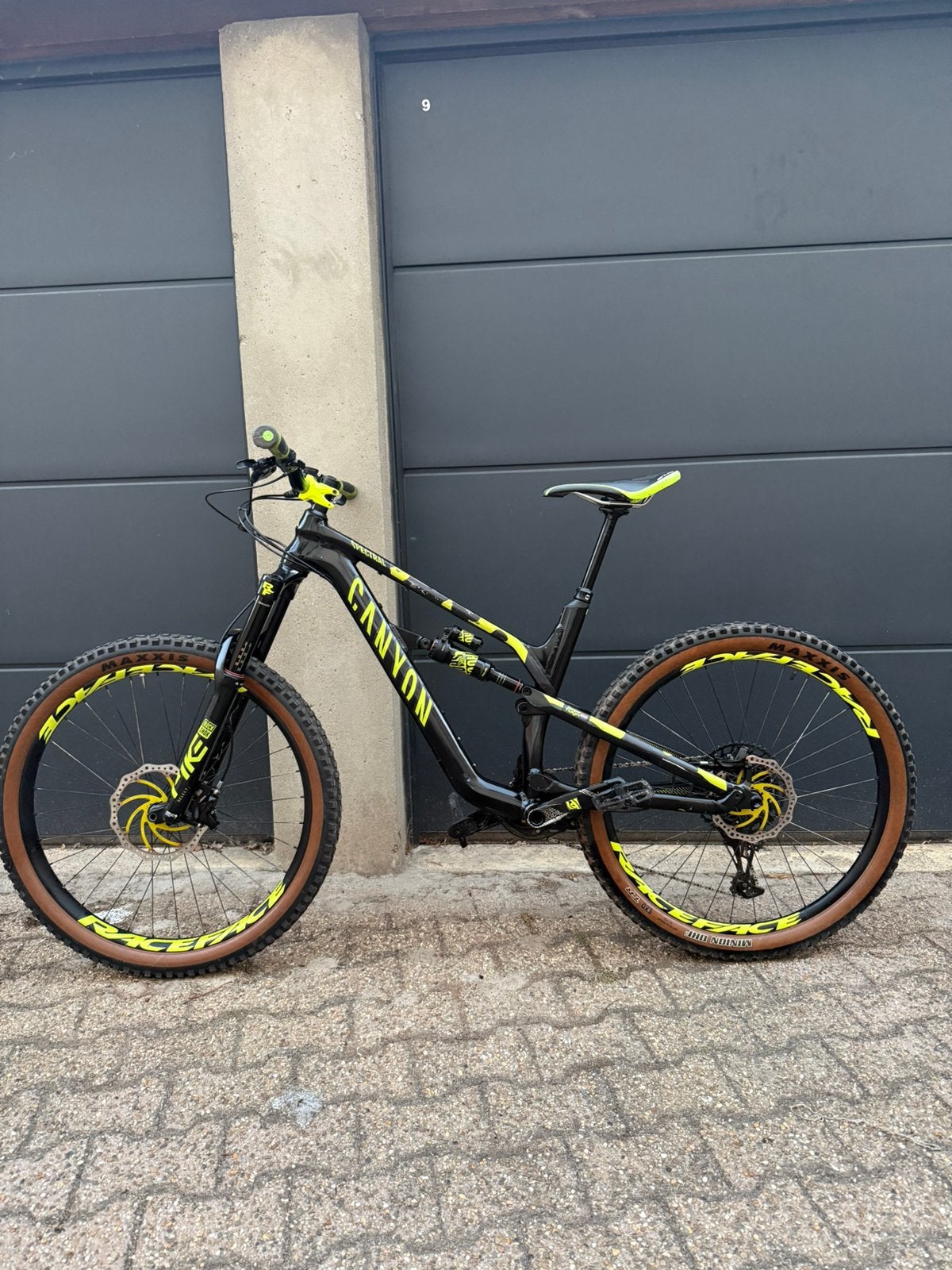 VTT Canyon Spectral 2019, 24 pouces ou plus, Aluminium, Enlèvement, Utilisé