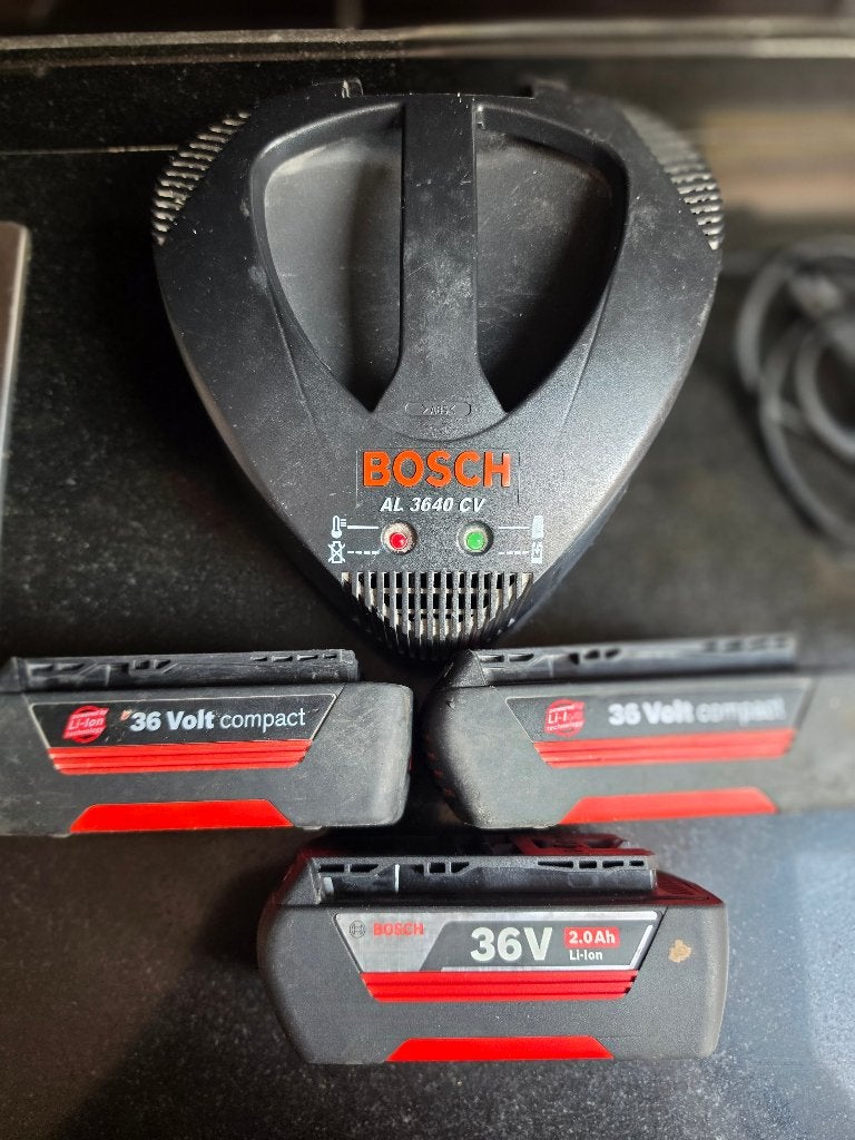 Batteries Bosch 36 V, Comme neuf
