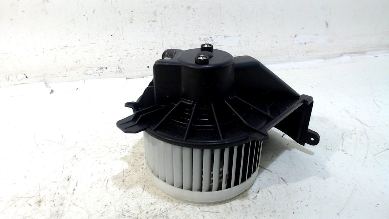 Kachel ventilator motor Renault Master, Onderdelen@venauto.nl, Van der Ven Autorecycling B.V., Gebruikt, Ettenseweg 76, 4706 PB Roosendaal, The Netherlands