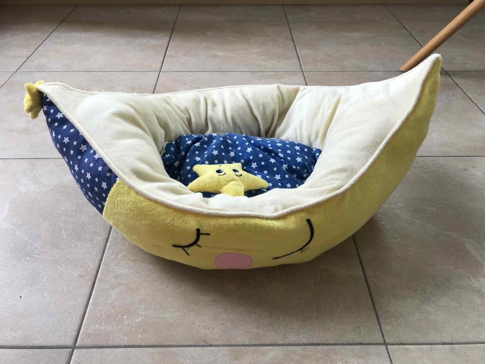 Lit pour chat 'moon', Enlèvement, Comme neuf