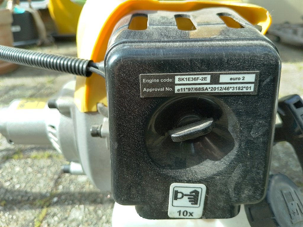 Bosmaaier benzine, Tuin en Terras, Bosmaaiers, Gebruikt, Benzine, 10 tot 30 cm, Ophalen