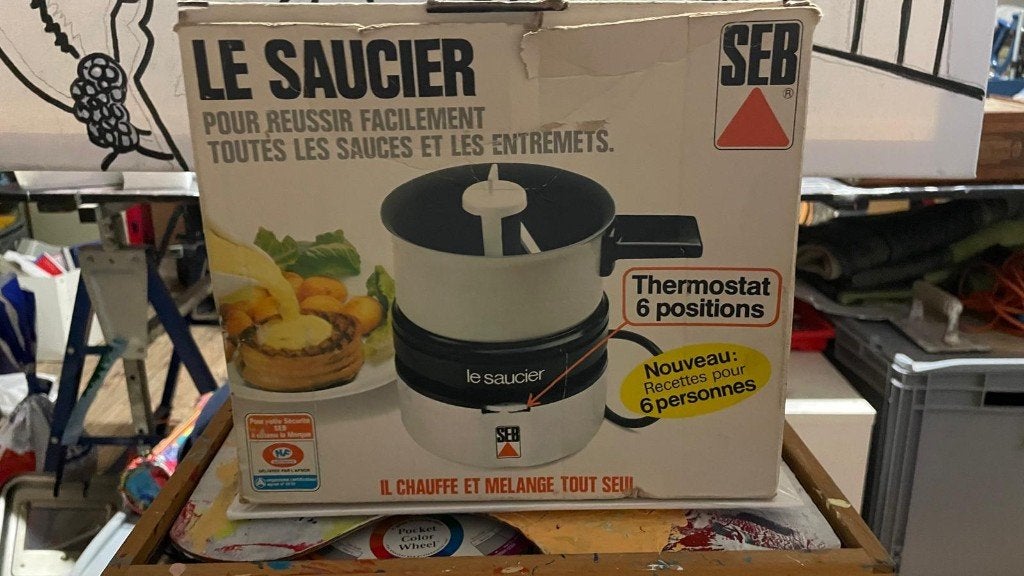 Saucier, Enlèvement, Comme neuf