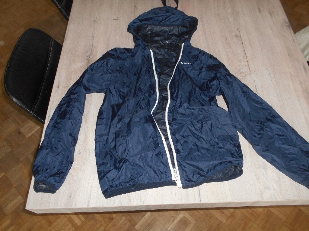regenjas k wee maat 152 decathlon, Meisje, Sport- of Zwemkleding, Ophalen of Verzenden, Zo goed als nieuw