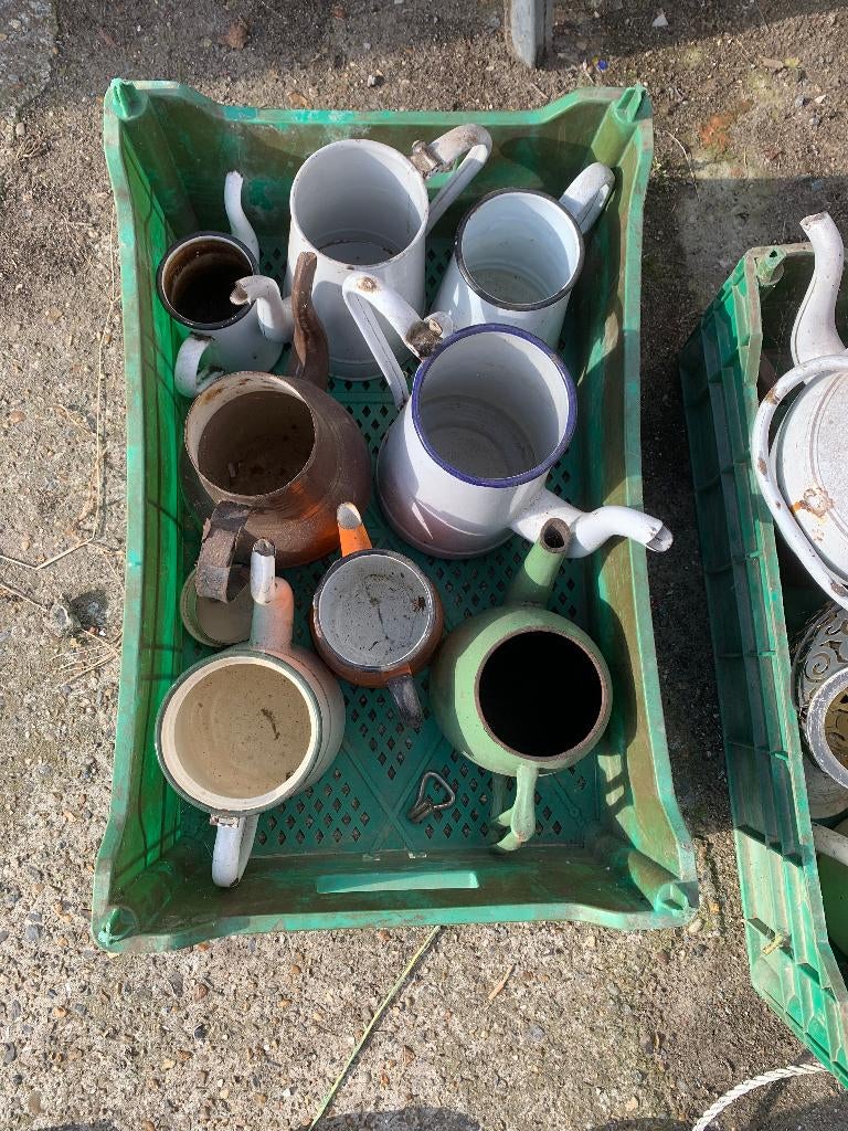 emaille koffie- en theekannen, Ophalen