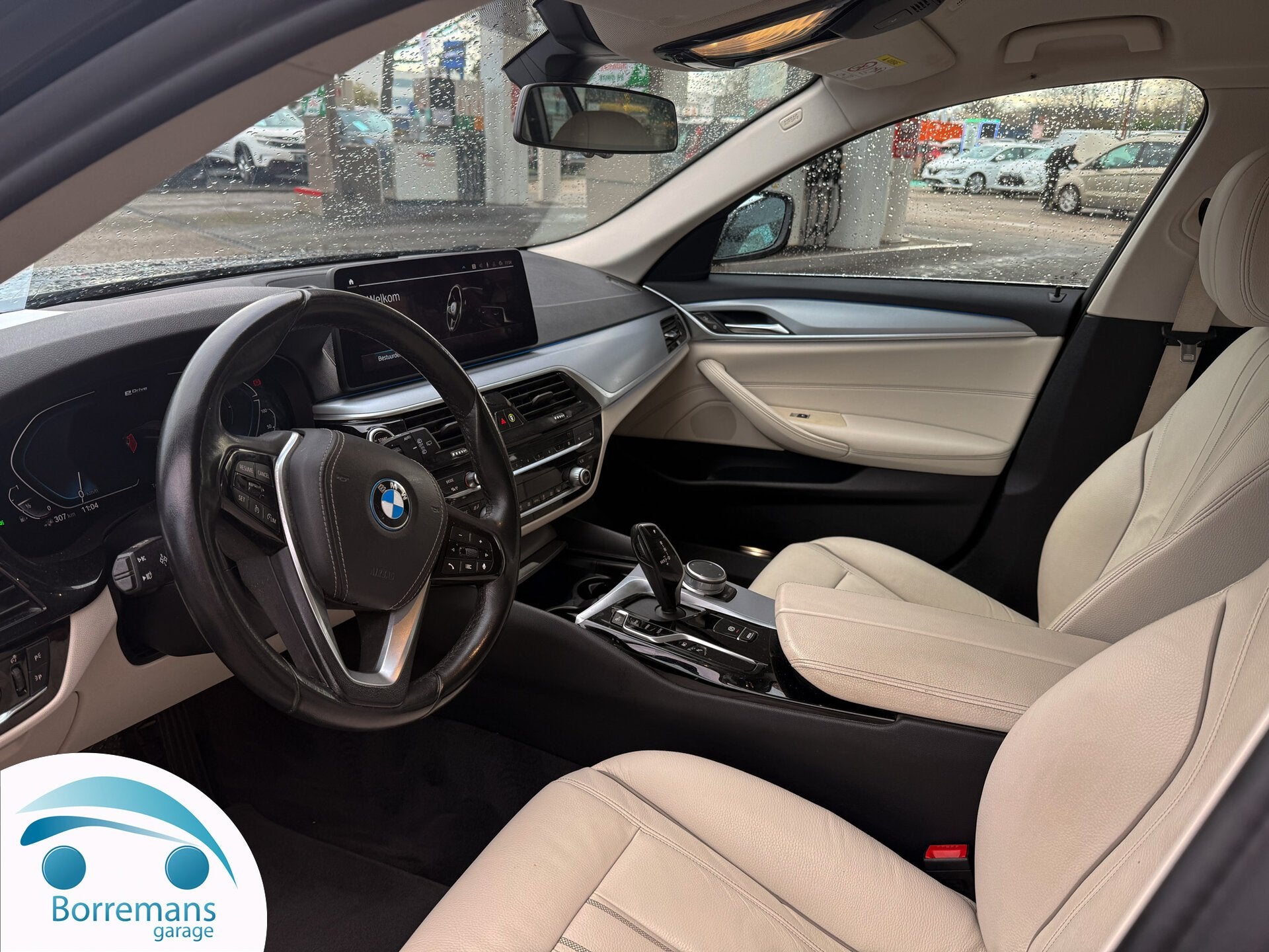 BMW 530 E Touring Business Navi/Leder/Camera/Carplay, 0 kg, Argent ou Gris, 0 kg, 184 ch