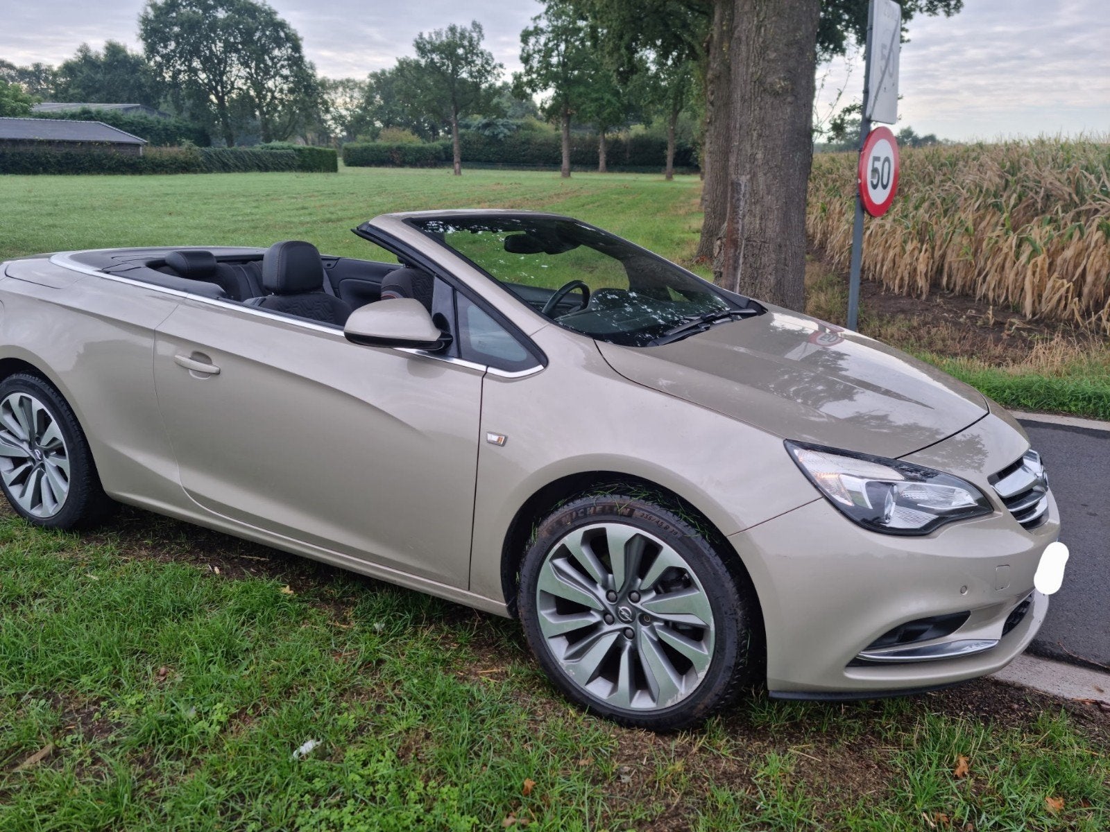 Opel Cascada Cabriolet 1.4 Benzine – AIRCO, Voorwielaandrijving, 4 cilinders, Cabriolet, Leder en Stof