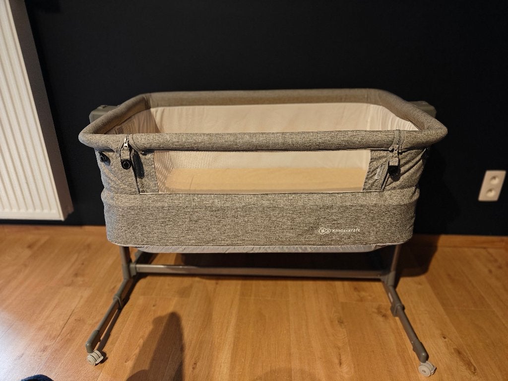 Lit bébé cododo Kinderkraft NESTE UP, Matelas, Moins de 70 cm, Comme neuf, Enlèvement
