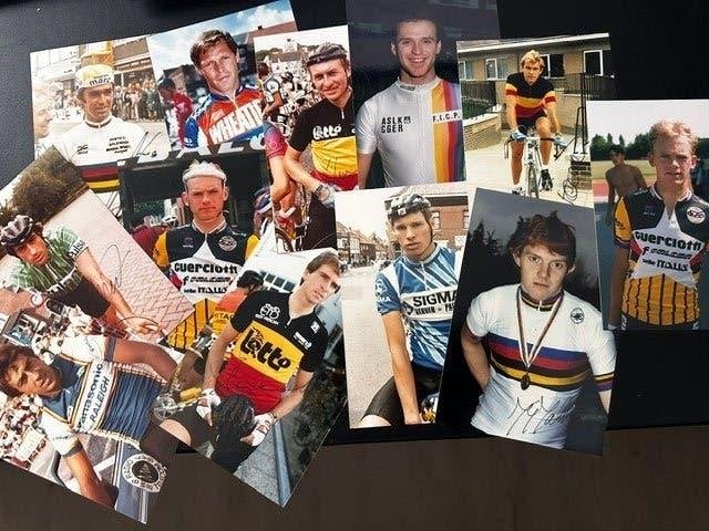 PHOTOS RÉELLES DE CYCLISTES, Envoi, Comme neuf