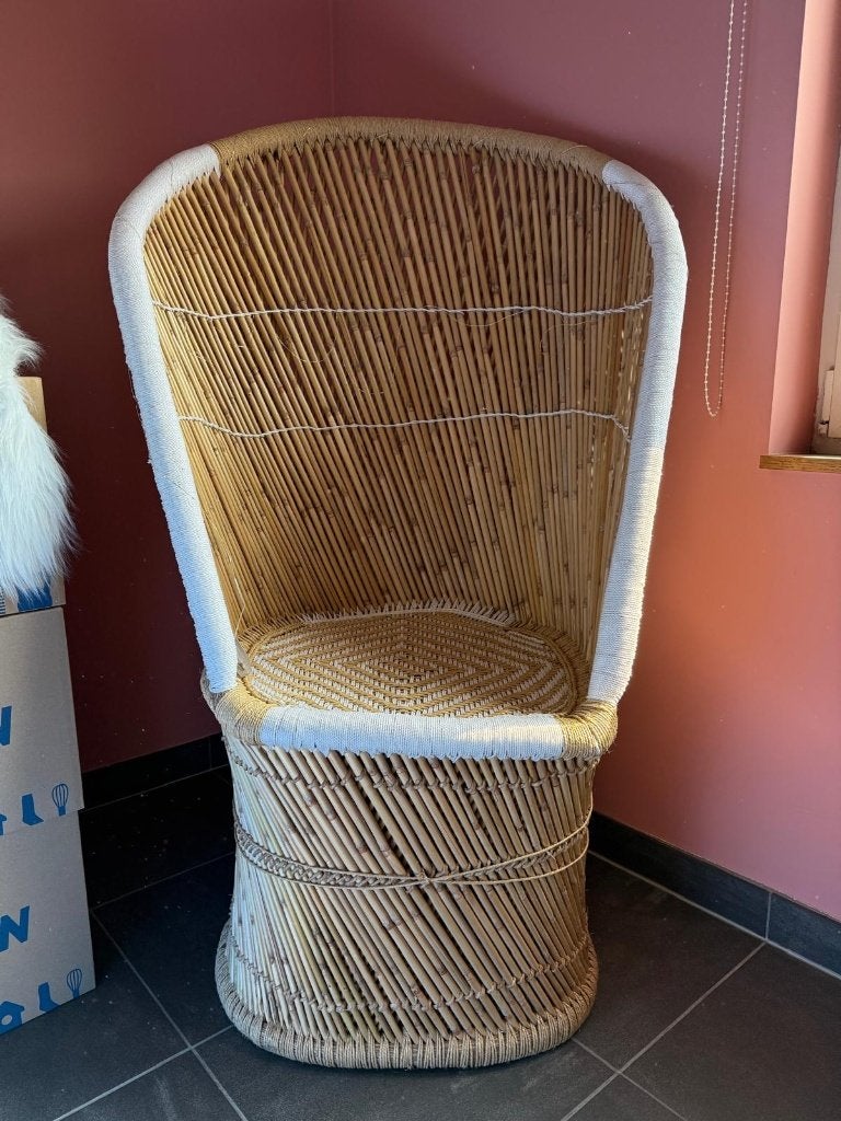 Rotan stoel, Ophalen, Bruin, Riet of Rotan, Zo goed als nieuw