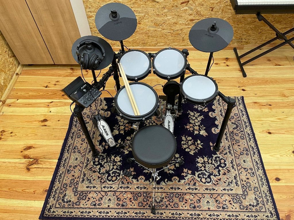 Alesis Nitro Max Elektronisch drumstel, Ophalen, Zo goed als nieuw, Overige merken, Elektronisch